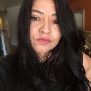 Meet your Posher, Cris